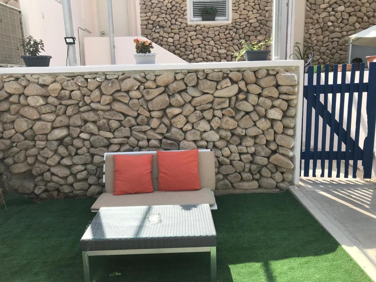 Queen Of The Dead Sea By Crown Neve Zohar Exterior photo